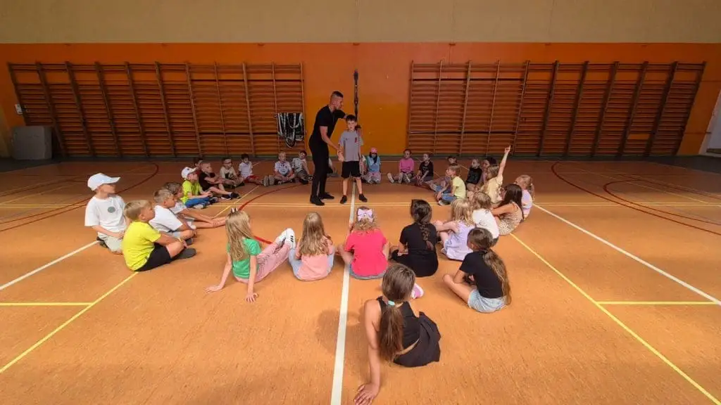 Fotorelacja z obozu letniego klas I-III w Ustroniu Morskim