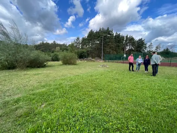 Rusza budowa wyjątkowego placu zabaw w gminie Kluki