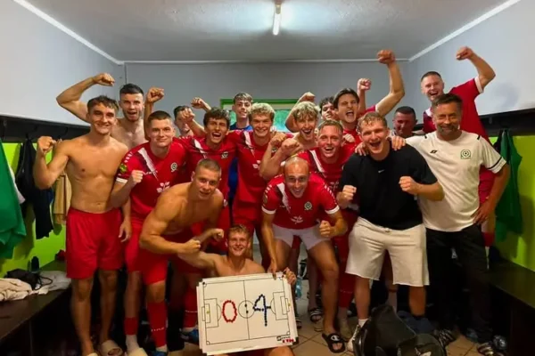 Omega Kleszczów rozbija GUKS Gorzkowice 4:0 i umacnia się w czołówce