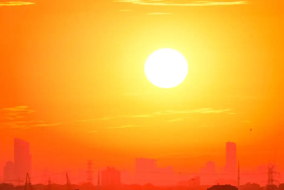 Ostrzeżenie III stopnia: Upały w województwie łódzkim do 38°C