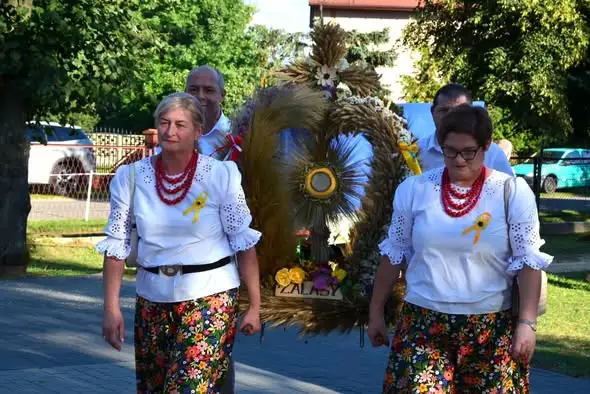 Dożynki w Gminie Rusiec – święto plonów z udziałem władz Szczercowa