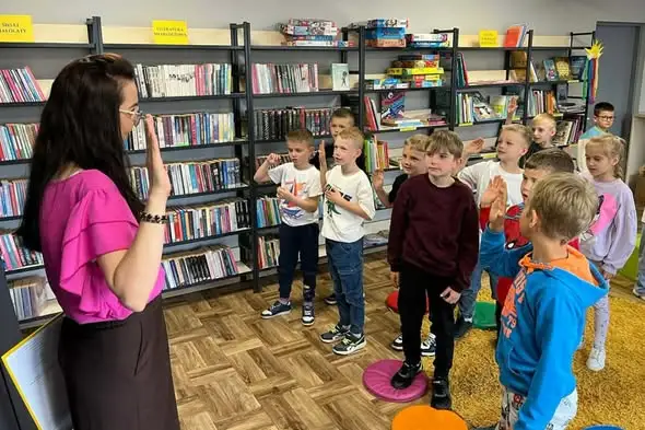Rusiec: biblioteka zaprasza dzieci na czytelniczą przygodę