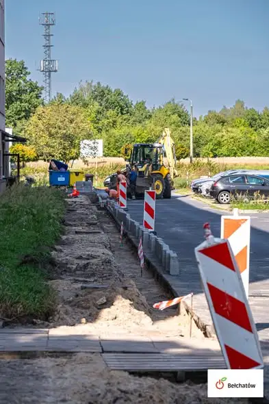 Bełchatów remontuje chodnik przy ul. Czaplinieckiej 44 D