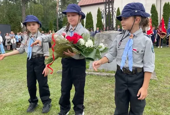 Kluki oddały hołd bohaterom. 87. rocznica wybuchu II wojny światowej