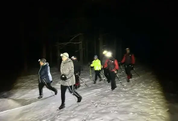 Klub KIJKI DWA w Bełchatowie zaprasza na jesienne spacery z kijkami