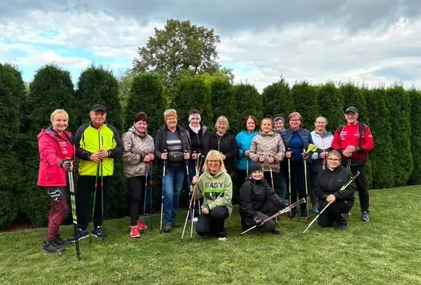 Nordic walking w Ruścu: pierwszy trening za nami, kolejne cztery przed nami