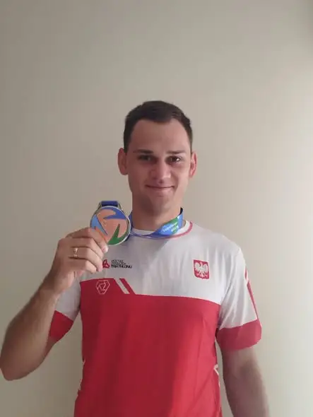 Bełchatowianin Kacper Krawczyk z brązowym medalem Mistrzostw Świata w Aquabike