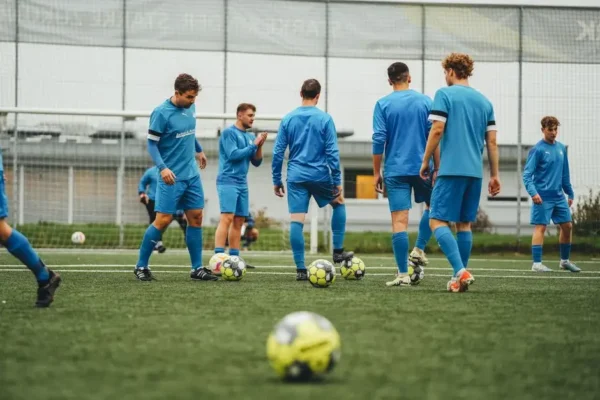 GKS Bełchatów szykuje się do starcia z LZS Justynów. Plan tygodnia