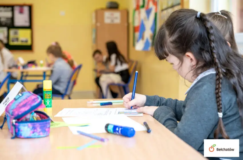 Do 15 września można składać wnioski o stypendia i zasiłki szkolne w Bełchatowie