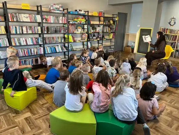 Dzień Głośnego Czytania w Gminnej Bibliotece Publicznej w Ruścu