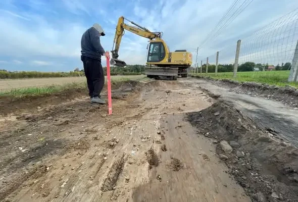 Przebudowa drogi w Klukach nabiera tempa – zakończenie jeszcze w tym miesiącu