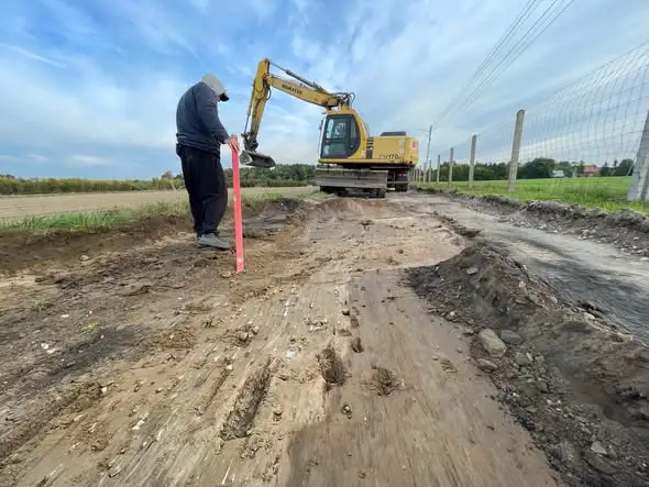 Przebudowa drogi w Klukach nabiera tempa – zakończenie jeszcze w tym miesiącu
